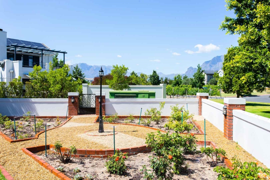 4 Bedroom Property for Sale in Val De Vie Estate Western Cape